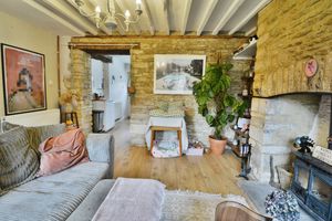 Photo 8- click for photo gallery